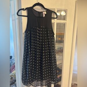Black Sleeveless Dress with Star Pattern